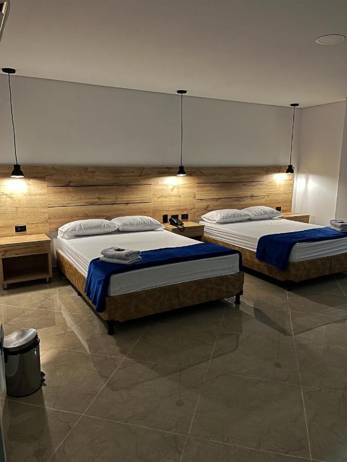 Hotel California City เมเดยิน ภายนอก รูปภาพ