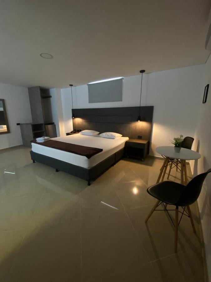 Hotel California City เมเดยิน ภายนอก รูปภาพ
