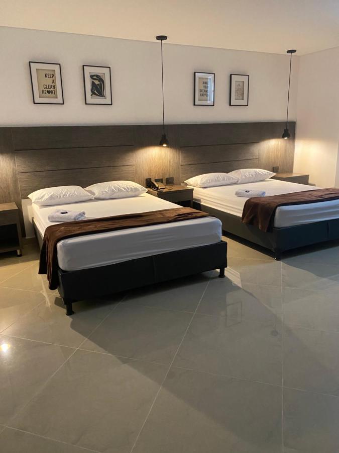 Hotel California City เมเดยิน ภายนอก รูปภาพ
