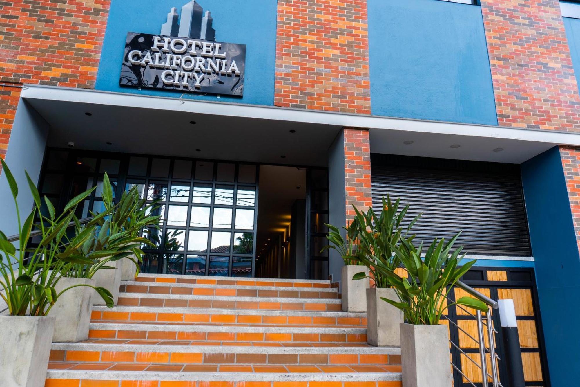 Hotel California City เมเดยิน ภายนอก รูปภาพ