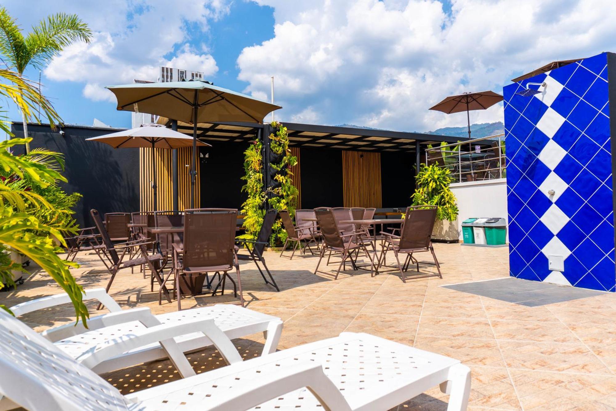 Hotel California City เมเดยิน ภายนอก รูปภาพ